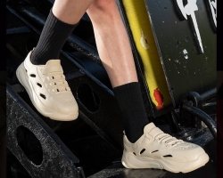 防滑輕便溯溪鞋